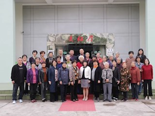 阳光生活，爱暖重阳