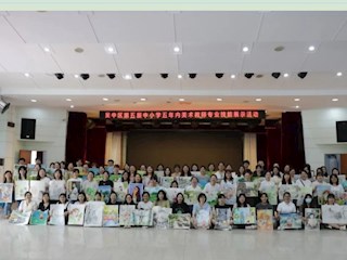 赛绘画技能  展师者风采