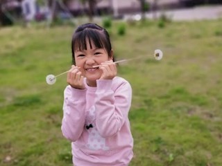 【凌霄好少年】2021第十四期 落笔有韵，唱响童年赞歌