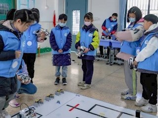 【凌霄新闻台】“金钥匙科技活动之智能机器人挑战赛”在宝带实验小学成功举行