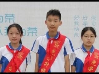 【凌霄新闻台】我是光荣的旗手——宝带实小2022-2023学年第二学期第十九周升旗手、护旗手介绍