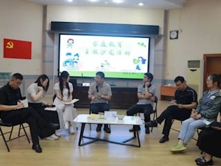 【凌霄新闻台】家校共育：引领孩子成长的重要力量