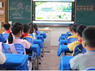 【凌霄新闻台】点亮理想之灯，照亮未来之路观看《开学第一课》花絮