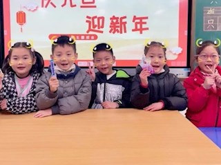 【凌霄新闻台】童心向党展风貌 龙行龘龘新气象