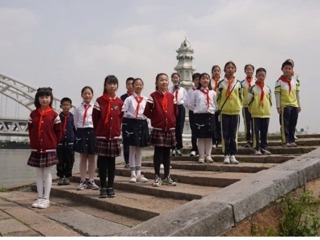 【凌霄新闻台】览吴地风物 品宝带韵味——宝带实验小学开展“情系宝带”之“寻访宝带桥”德育实践活动