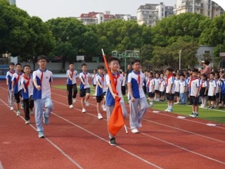 【凌霄新闻台】学子扬帆正当时 开学逐梦展新篇——记宝带实验小学2024年秋“开学典礼”暨“开学第一课”交通法规进校园宣讲活动