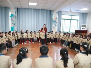 【凌霄新闻台】砥砺研思勤深耕 创新教研重实践