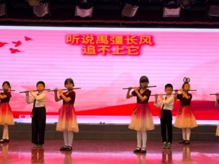 【凌霄新闻台】家校携手育童心  温情相伴共成长